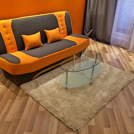 Cozy & Comfortable Place In City Centre شقة